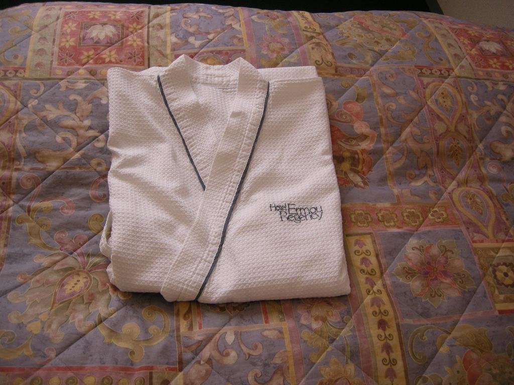 Hotel Ermou Regency Numazu Kamer foto