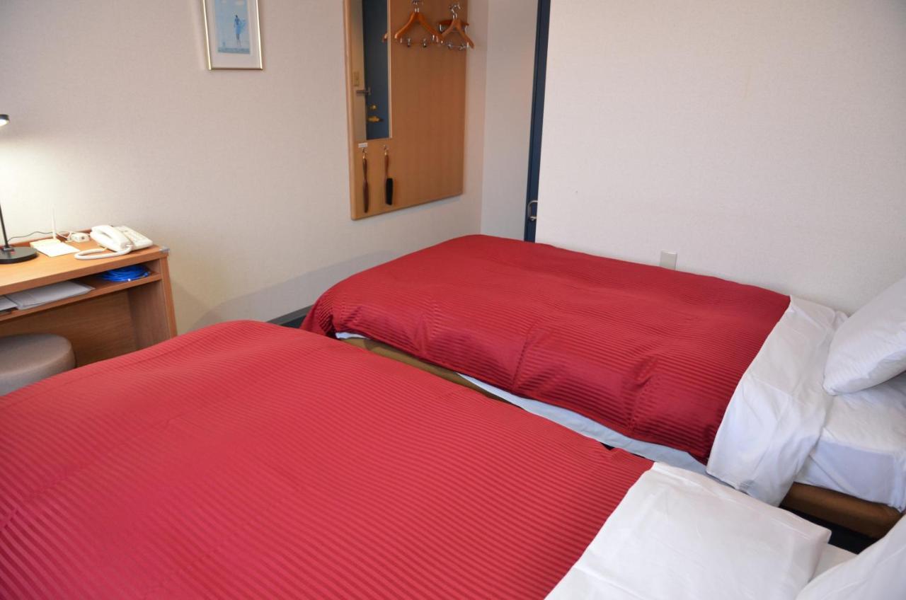 Hotel Ermou Regency Numazu Buitenkant foto
