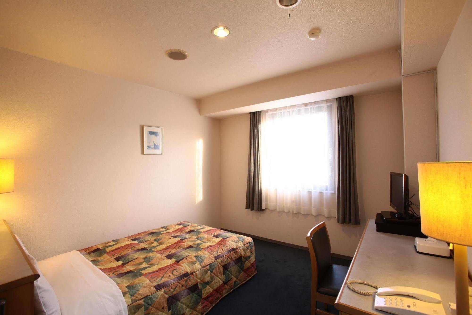 Hotel Ermou Regency Numazu Buitenkant foto